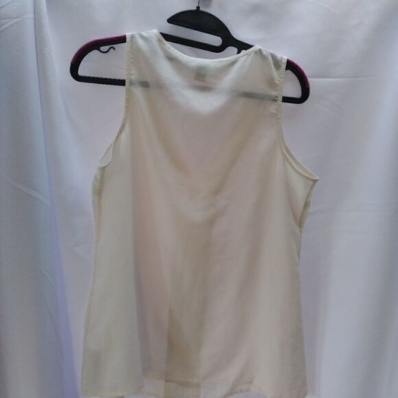 Old Navy top  - Picture 2 of 4